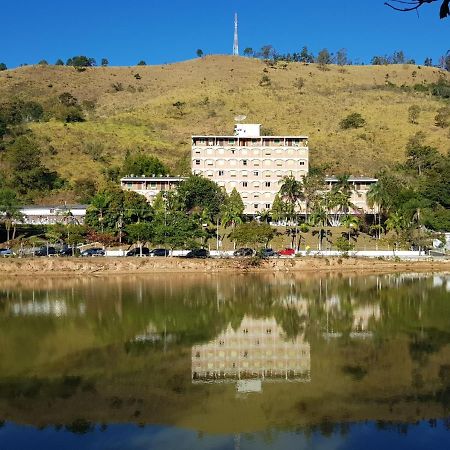 Belo Flat Cavalinho Branco - Aguas De Lindoia Apartment ภายนอก รูปภาพ